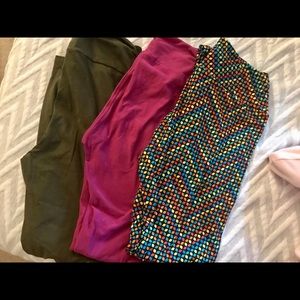 Lot of 3 pairs of OS LuLaRoe leggings